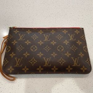 Louis Vuitton Wristlet Monogram